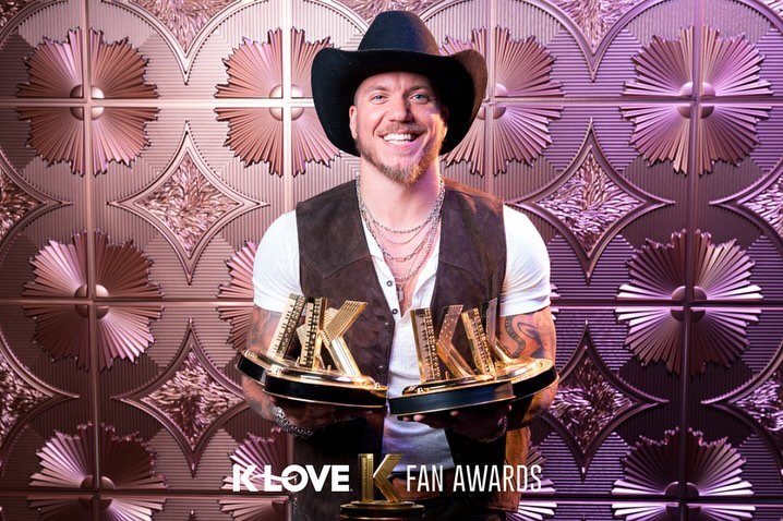 Brandon Lake led the evening with quadruple wins during tonight&rsquo;s exclusive TBN broadcast of the K-LOVE Fan Awards. Lake took home trophies for Male Artist of the Year, Artist of the Year, and both Worship Song of the Year (&ldquo;That&rsquo;s 