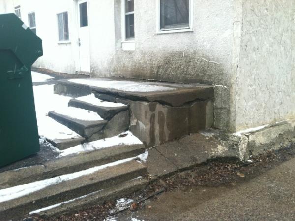 " Manual pad to drop " - @PhilmerPhil, February 2012