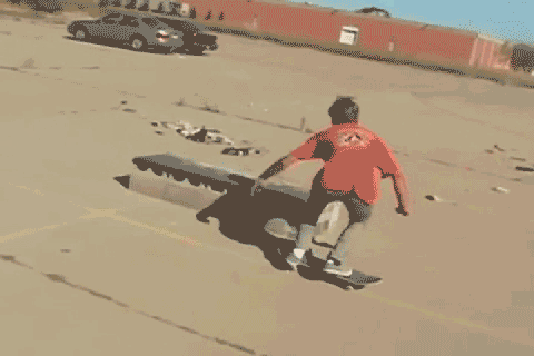 Nollie 180 nosegrind 360 out. 