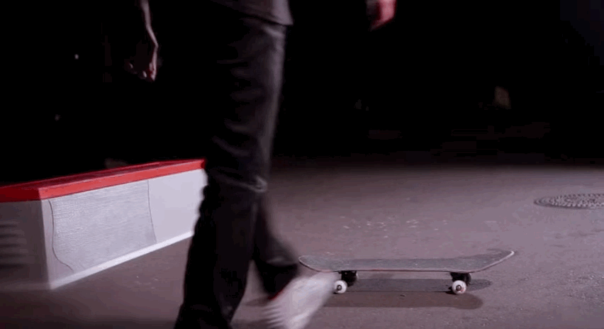 skating in air max