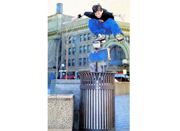Puleo, Materiel, whipping your deck out