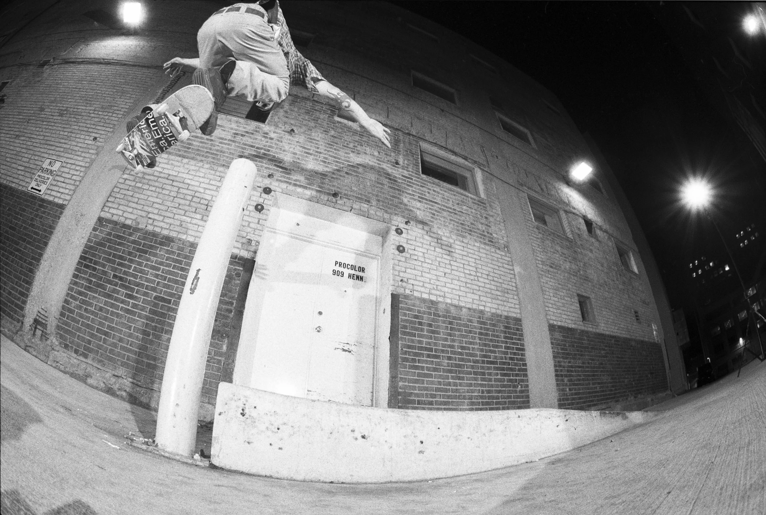 We used to skate off the side of this bump. I remember someone saying Steve Nesser went over the pole and I was convinced I was being lied to – apparently not. Backside 180.