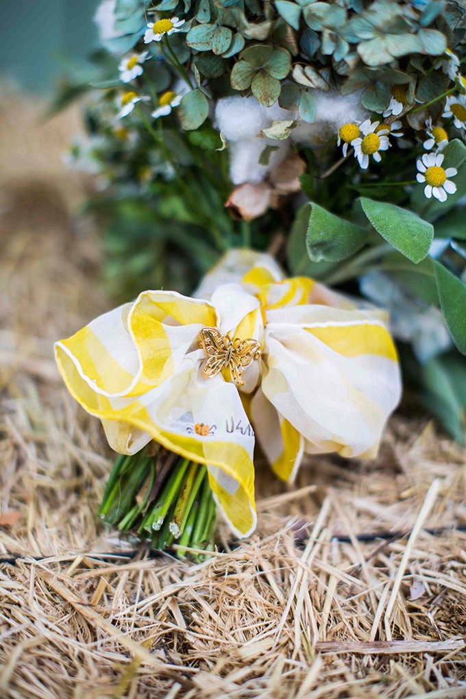 Sonoma County Wedding with Rustic Chic and Vintage Details | Blueberry Photography