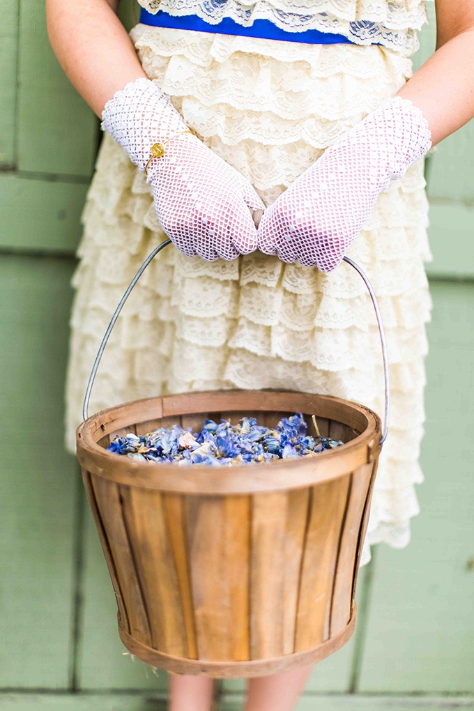 Sonoma County Wedding with Rustic Chic and Vintage Details | Blueberry Photography