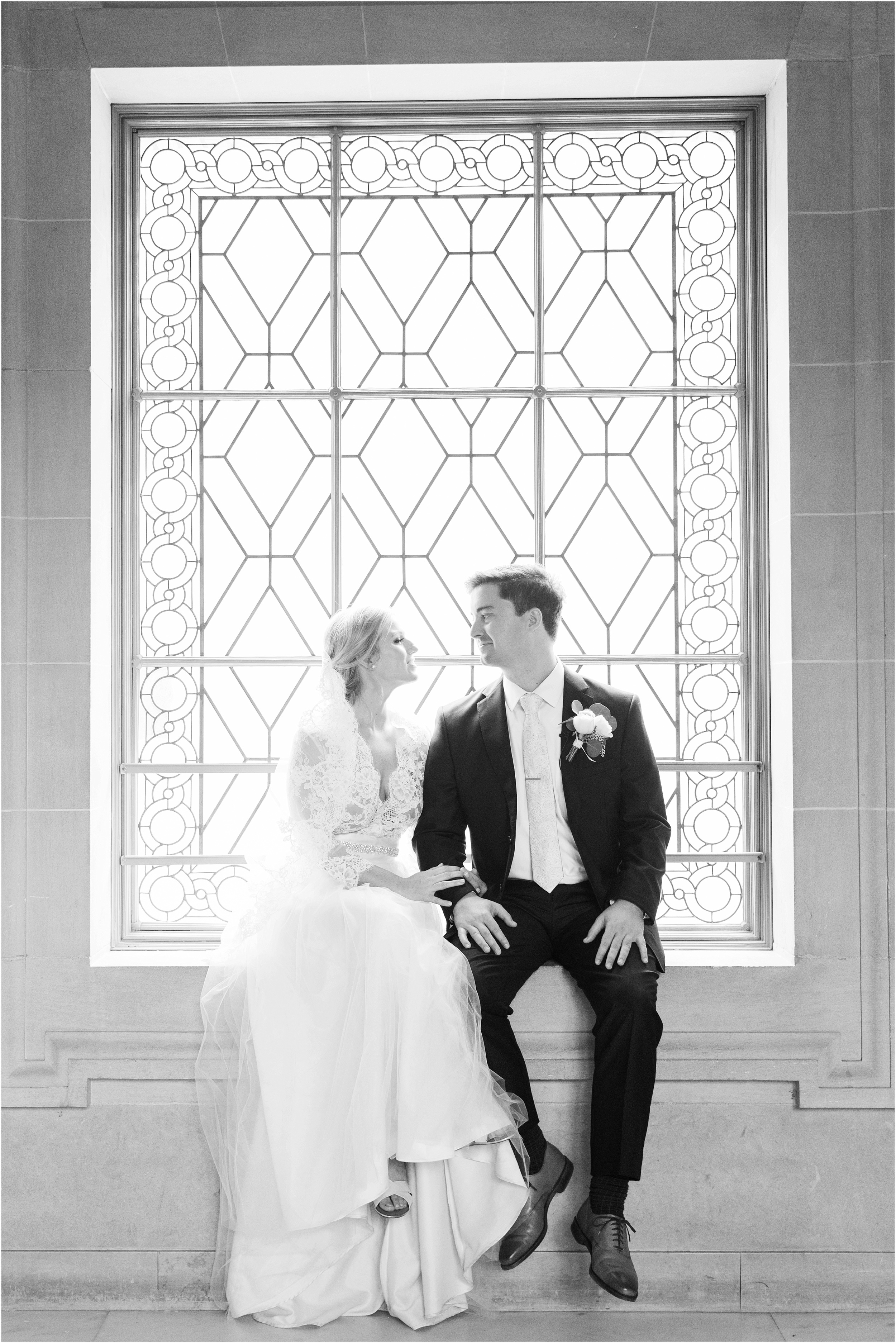 San_Francisco_City_Hall_Wedding_photographey-12.jpg