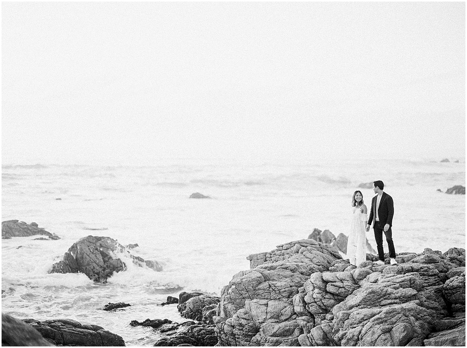 carmel_by_the_sea_17_mile_drive_engagement_session-024.jpg