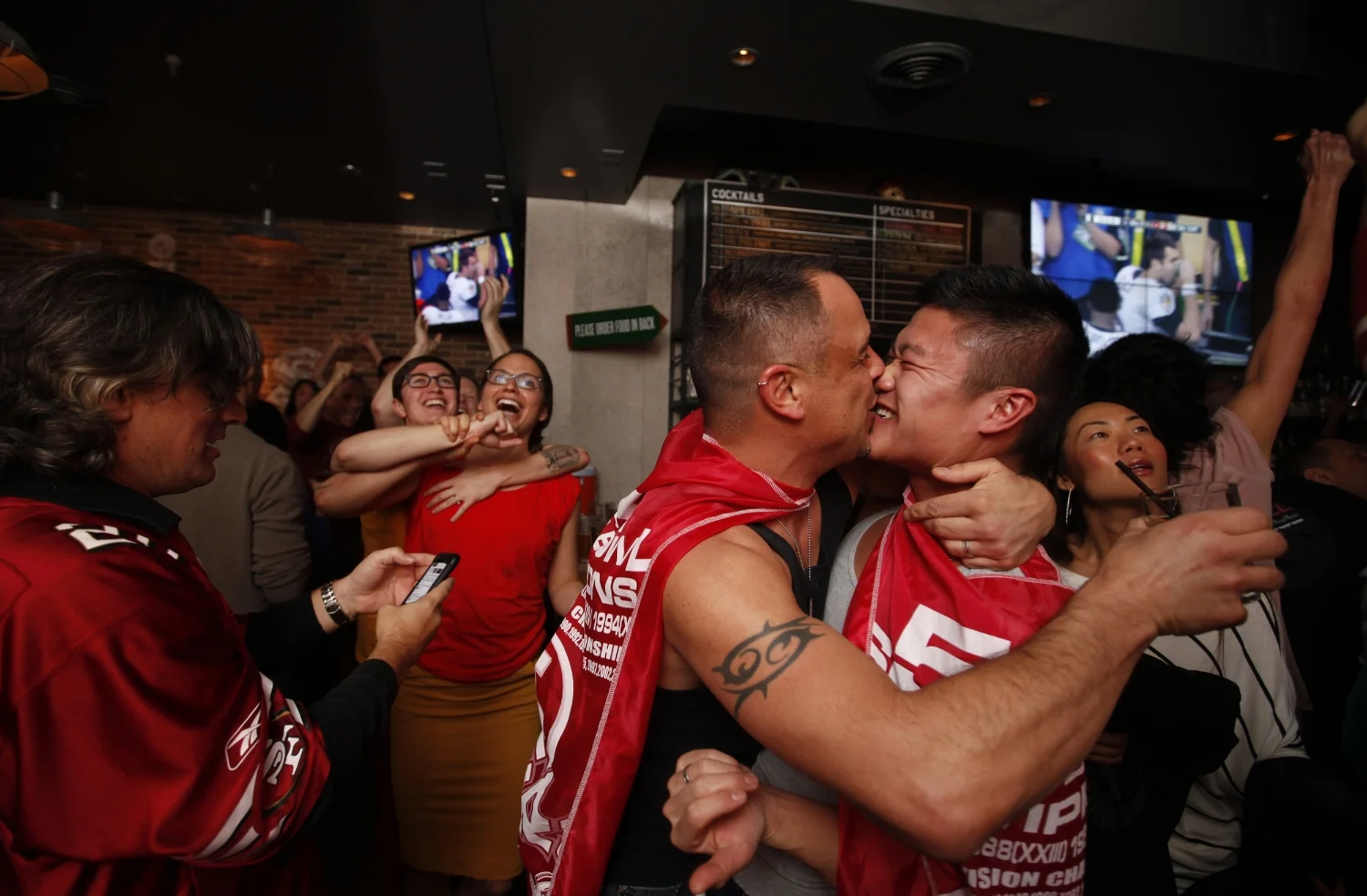    
  
 
  
    
  
 0 
 false 
 
 
 18 pt 
 18 pt 
 0 
 0 
 
 false 
 false 
 false 
 
  
  
  
  
 
  
    
  
  
   
 
 /* Style Definitions */
table.MsoNormalTable
	{mso-style-name:"Table Normal";
	mso-tstyle-rowband-size:0;
	mso-tstyle-colband-s