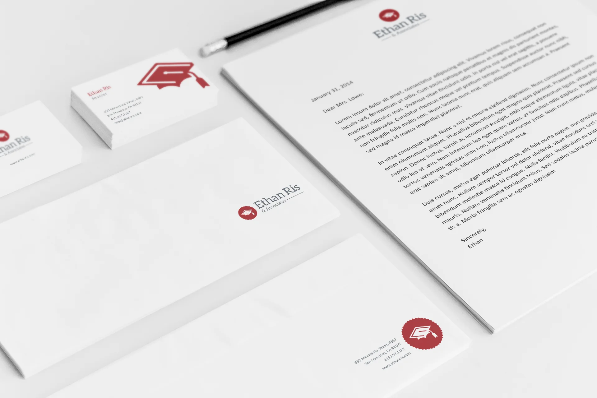 Stationery Mockup 01.jpg