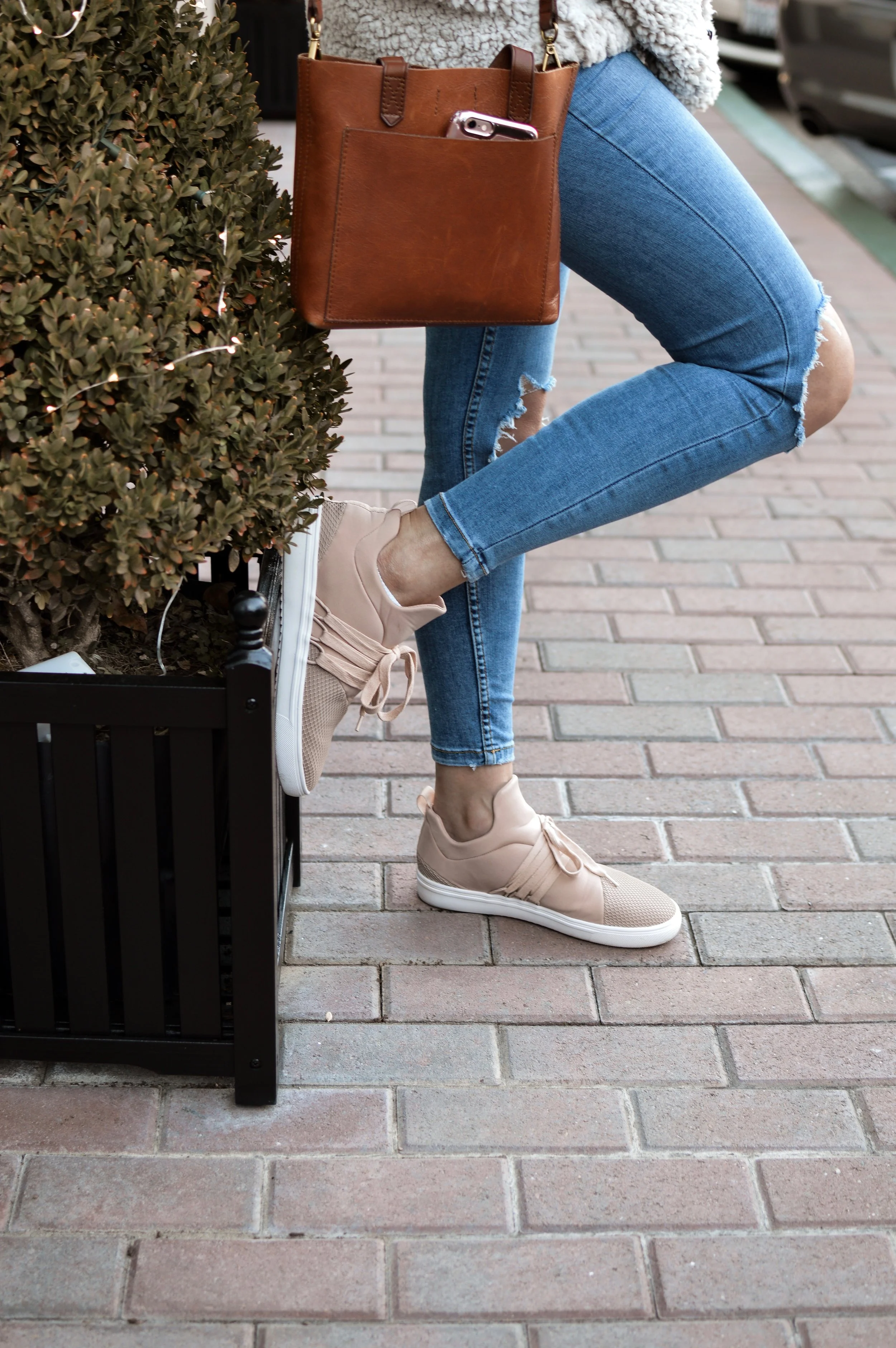 steve madden lancer blush sneakers