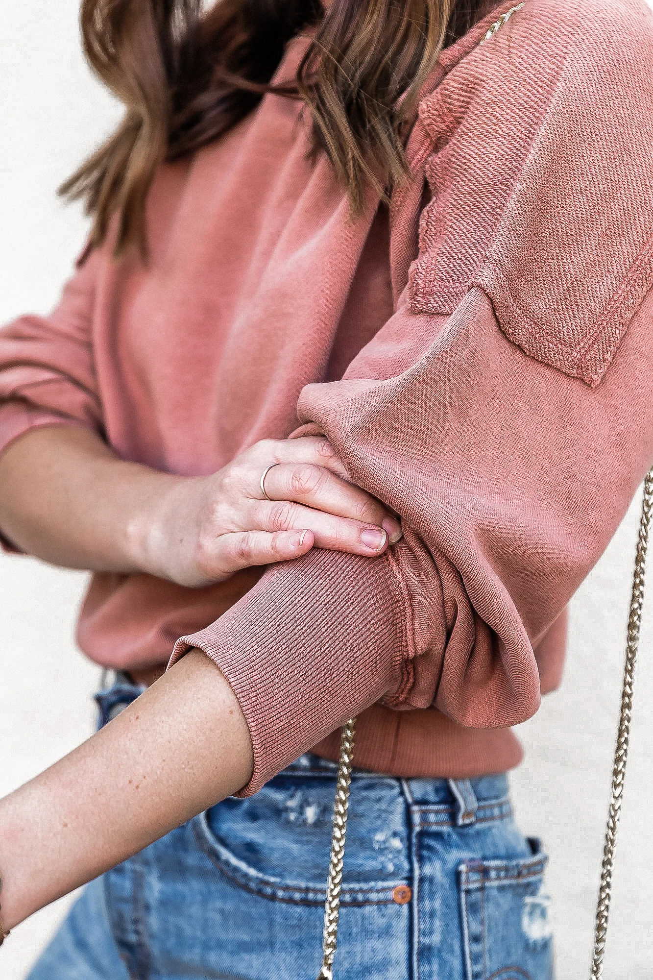 cute sweatshirt outfit