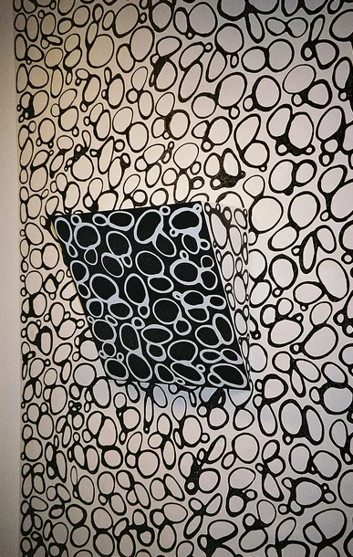 "Liquid Ying - Yang"