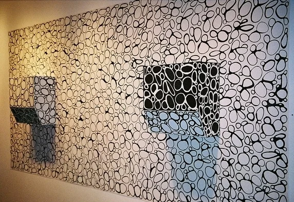"Liquid Ying - Yang"