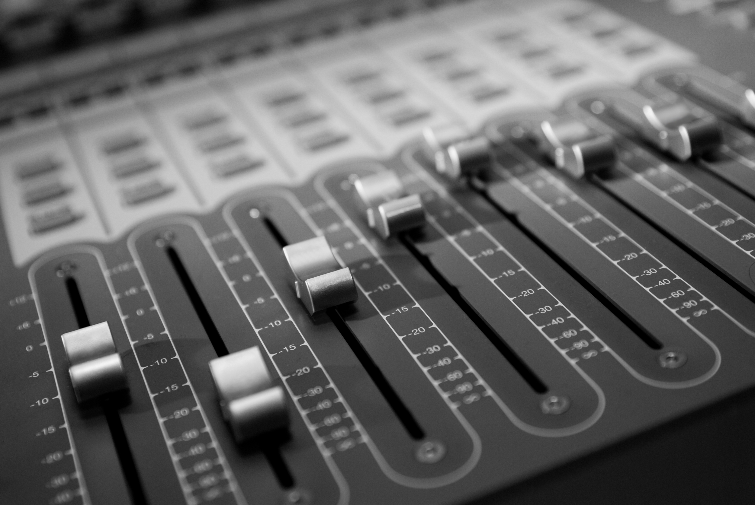 faders2.jpg
