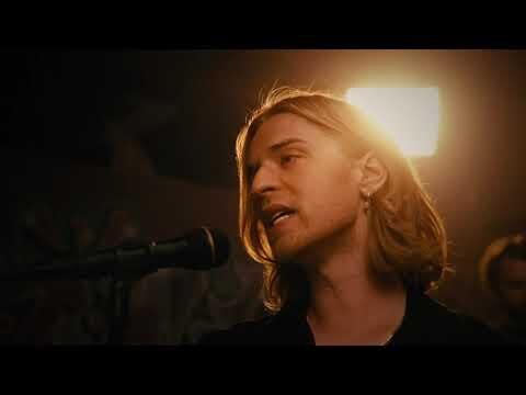 Blindlove - Anthem for Broken People (Official Music Video)