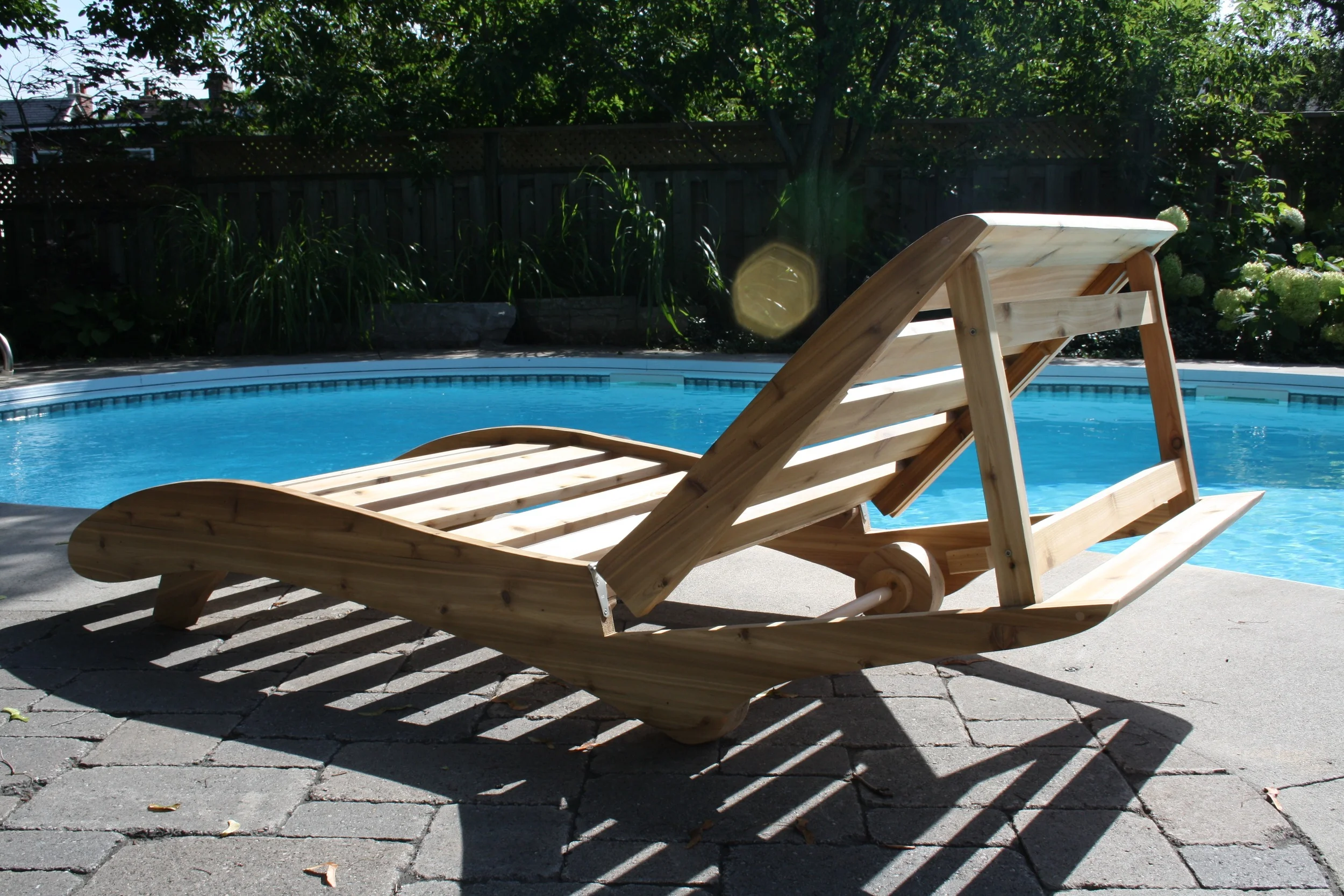 hollywood chaise lounge