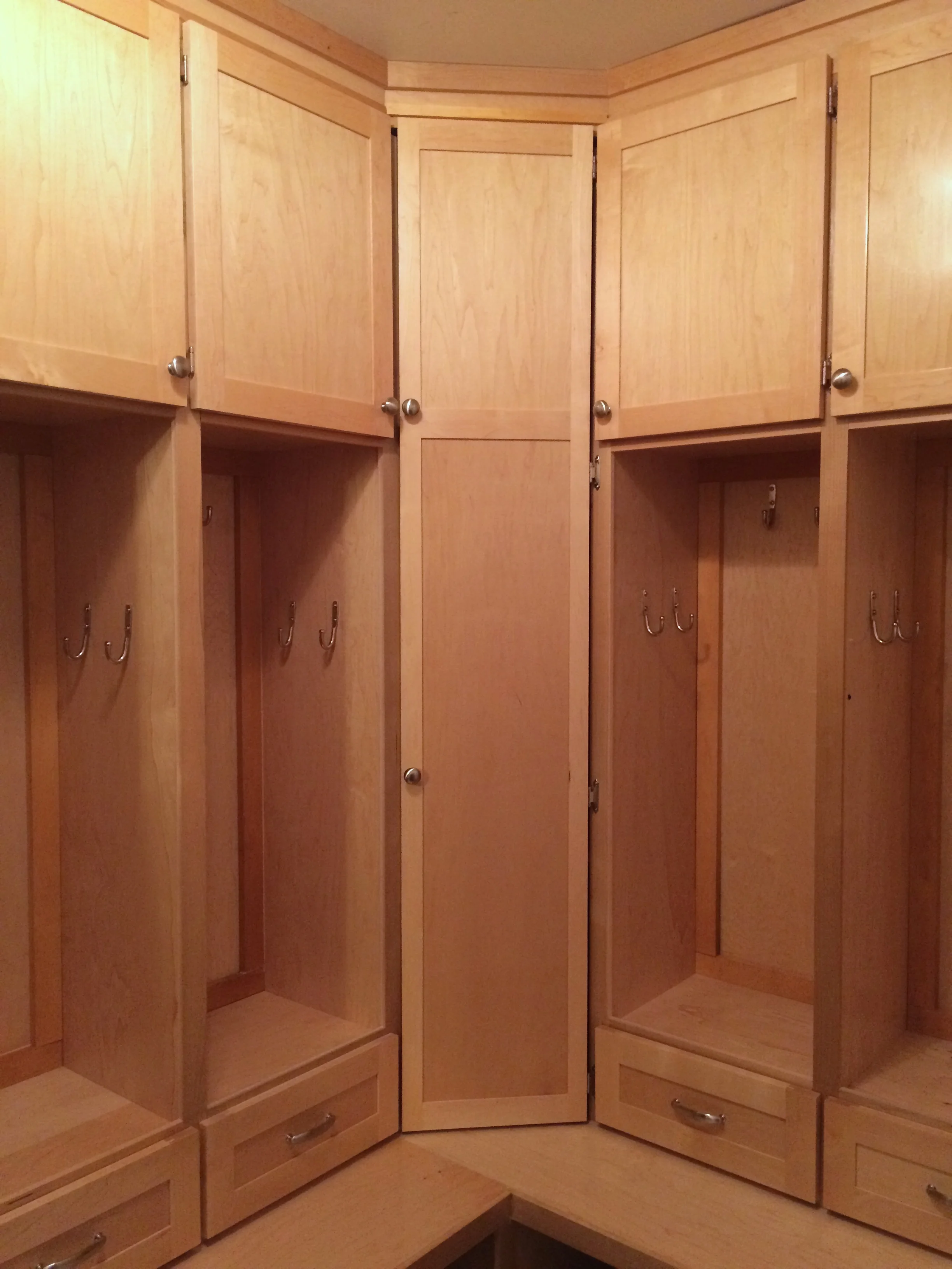 woodmount mudroom