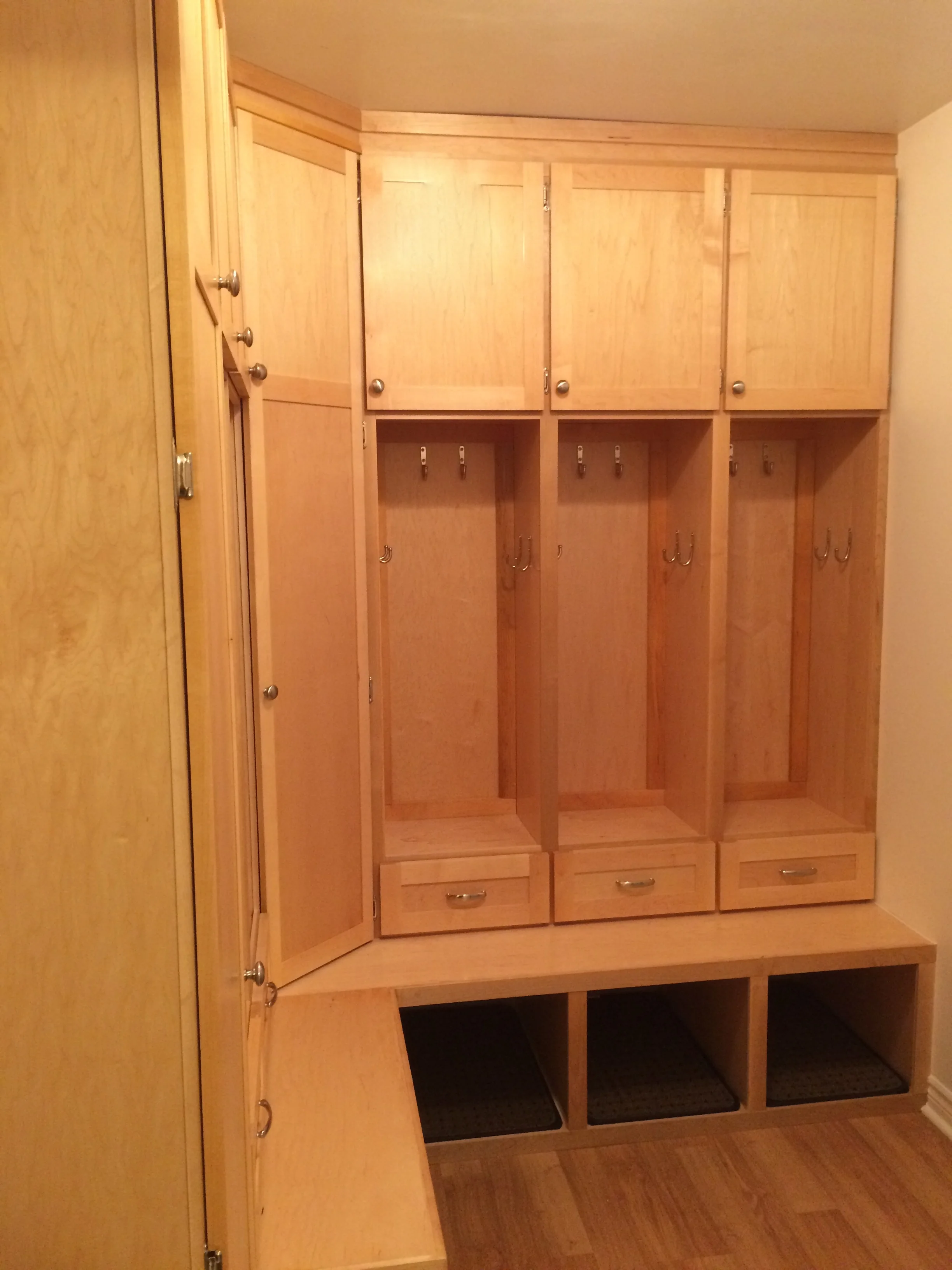 woodmount mudroom