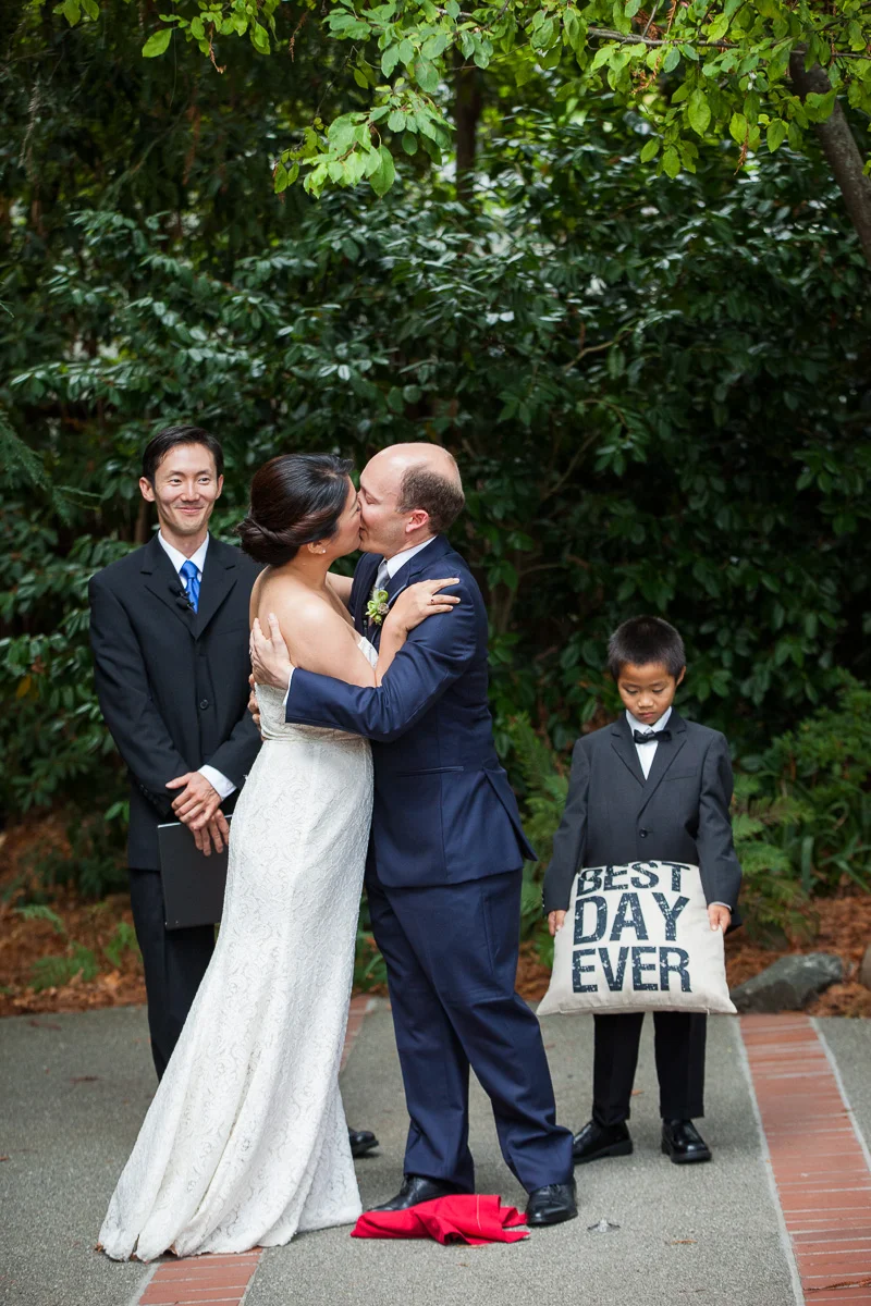 0305.150927.SharonJonathan.emilymerrillphoto.0287.jpg