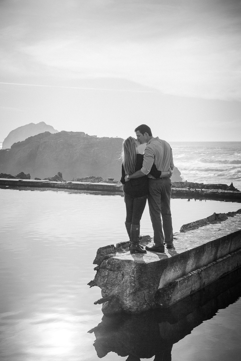 Engagementshoot.SutroBath.Sanfranciscoweddingphotography.emilymerrill.0004.jpg