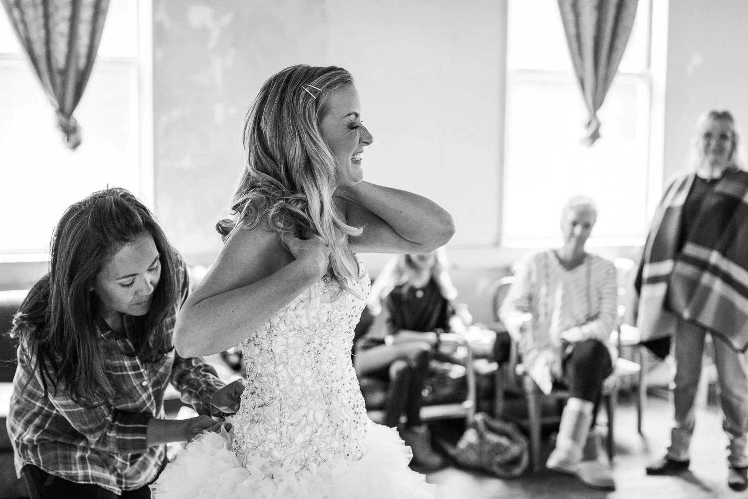 0046.160903.HaleyJustin.2670.EMP.bw.jpg