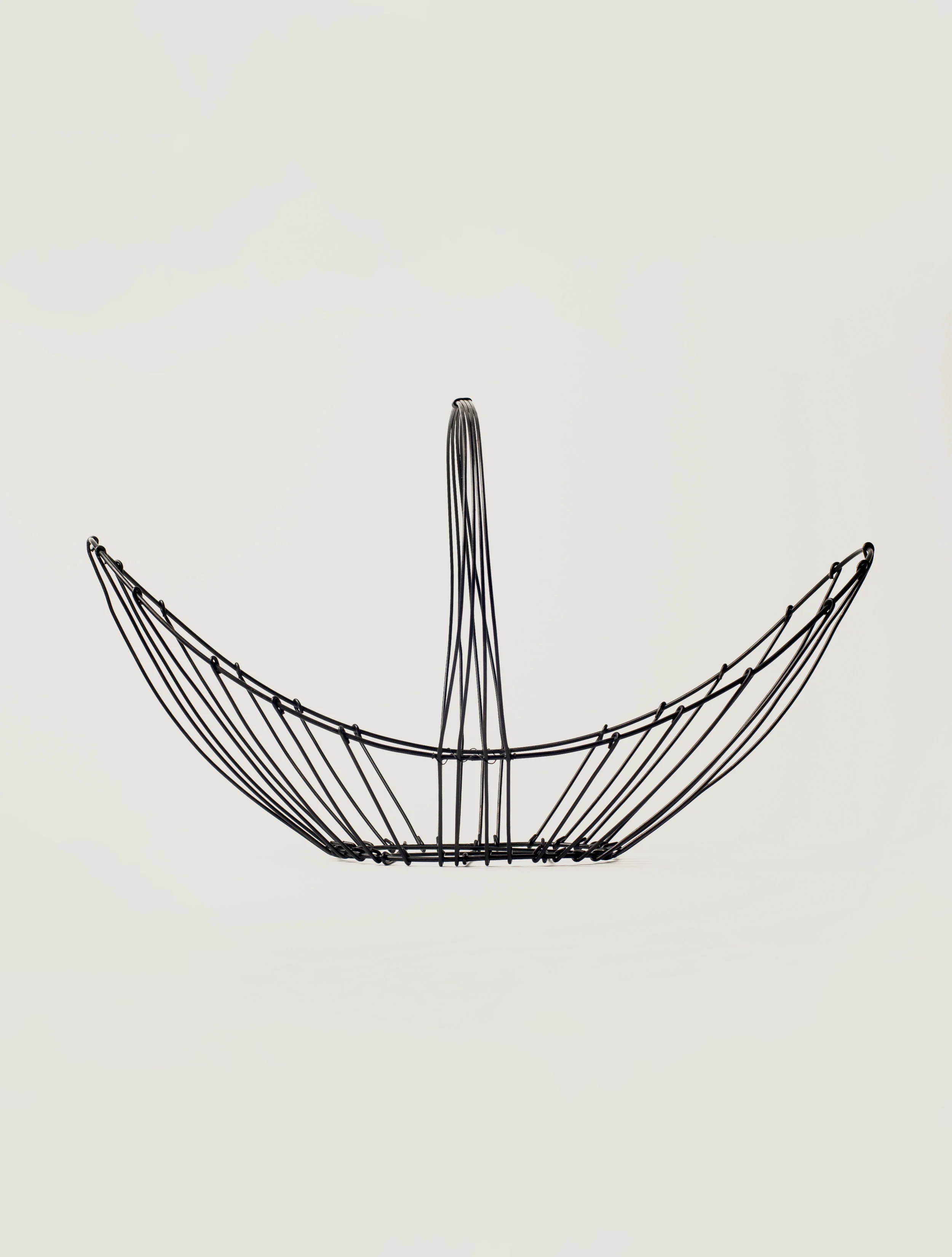 ART&ARTICLE - Line Harvest Basket