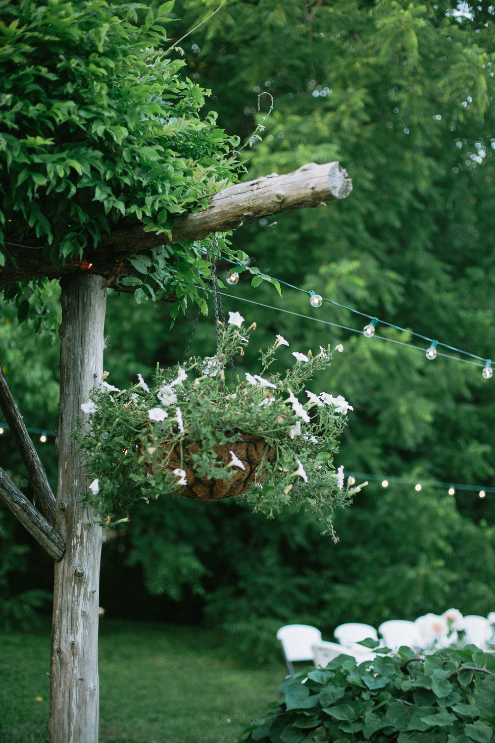 SarahMattozziPhotography-BackyardWedding-GoochlandVA-97.jpg