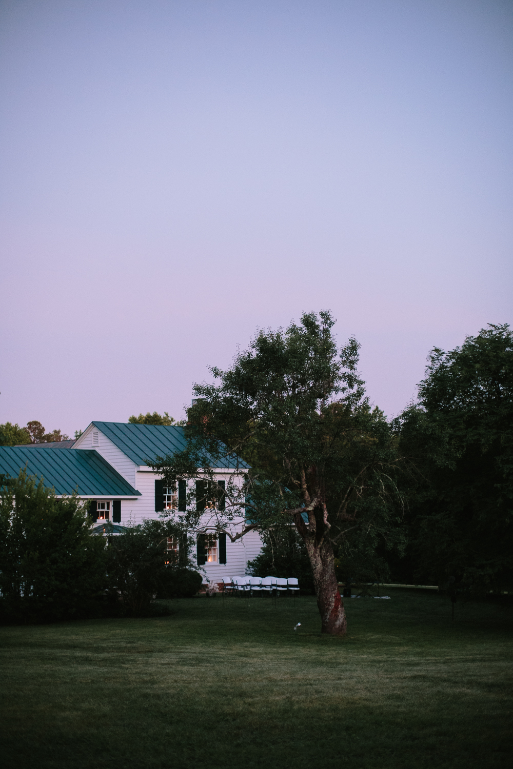 SarahMattozziPhotography-BackyardWedding-GoochlandVA-127.jpg