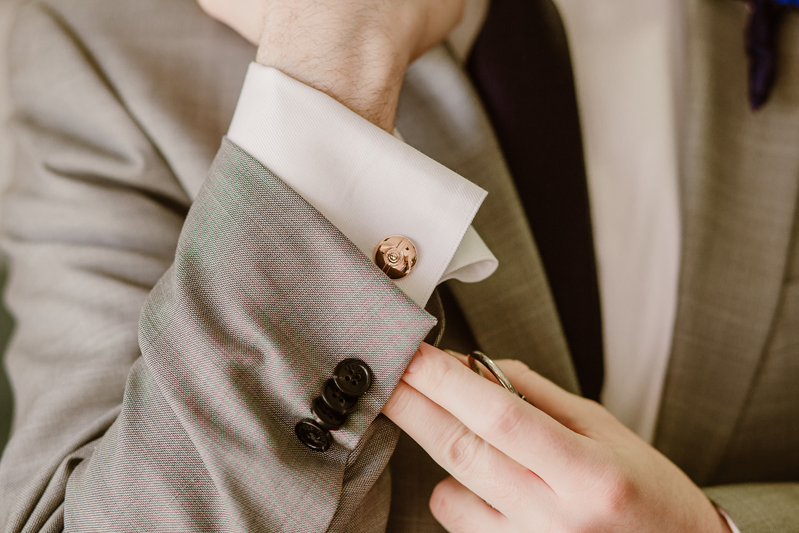 SarahMattozziPhotography-ToriSean-PreCeremony-110.jpg