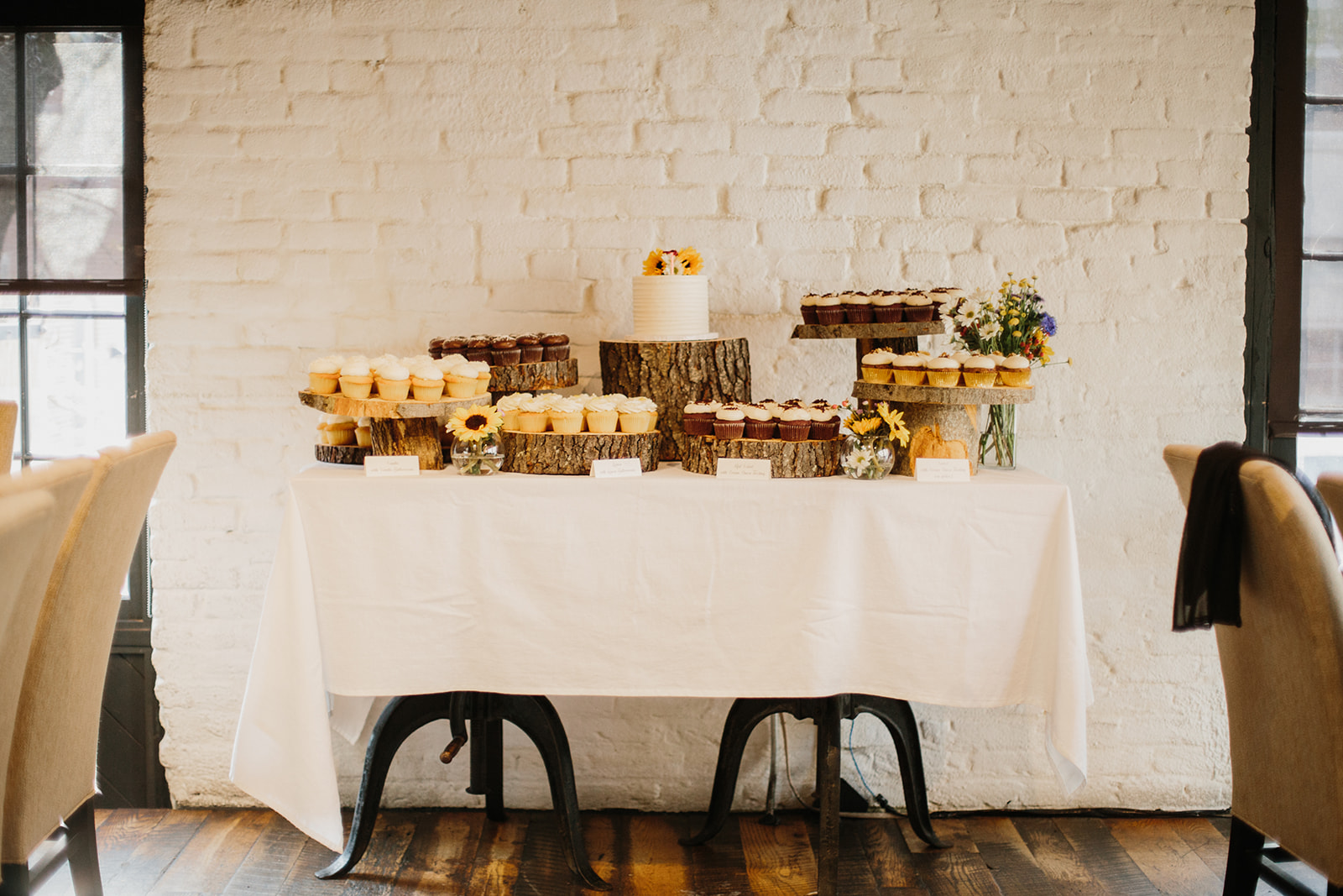 SarahMattozziPhotography-ToriSean-Reception-12.jpg