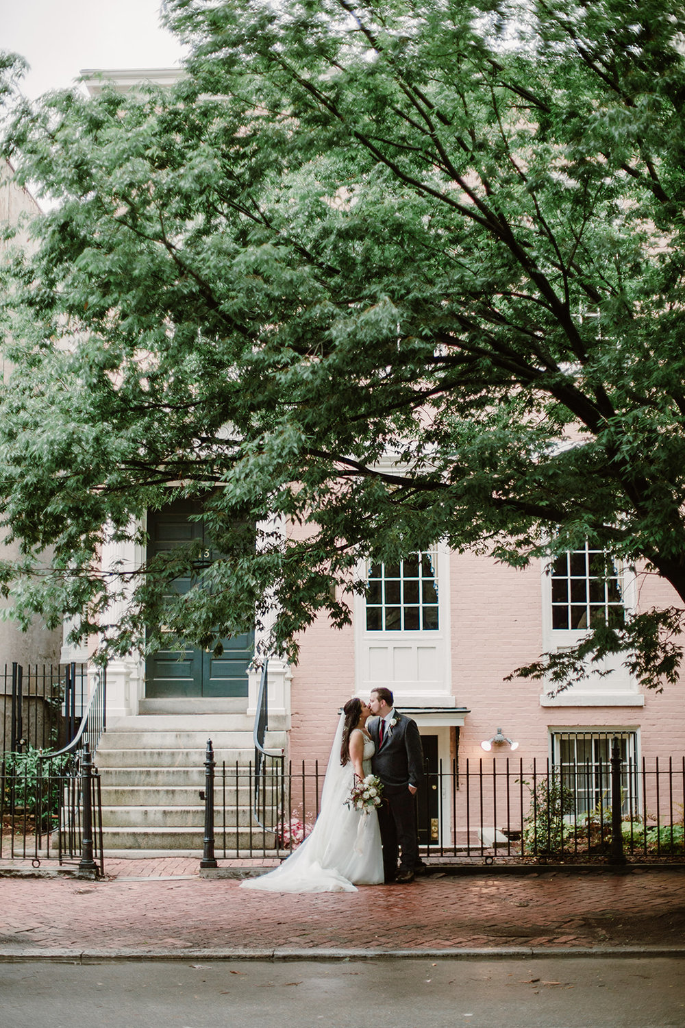 SarahMattozziPhotography-EmilyColin-LindenRowInnWedding-Portraits-69.jpg