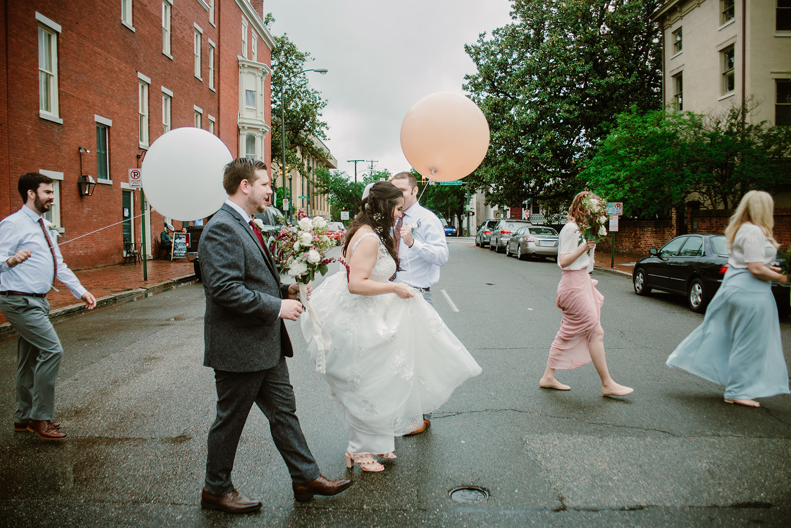 SarahMattozziPhotography-EmilyColin-LindenRowInnWedding-WeddingParty-10.jpg