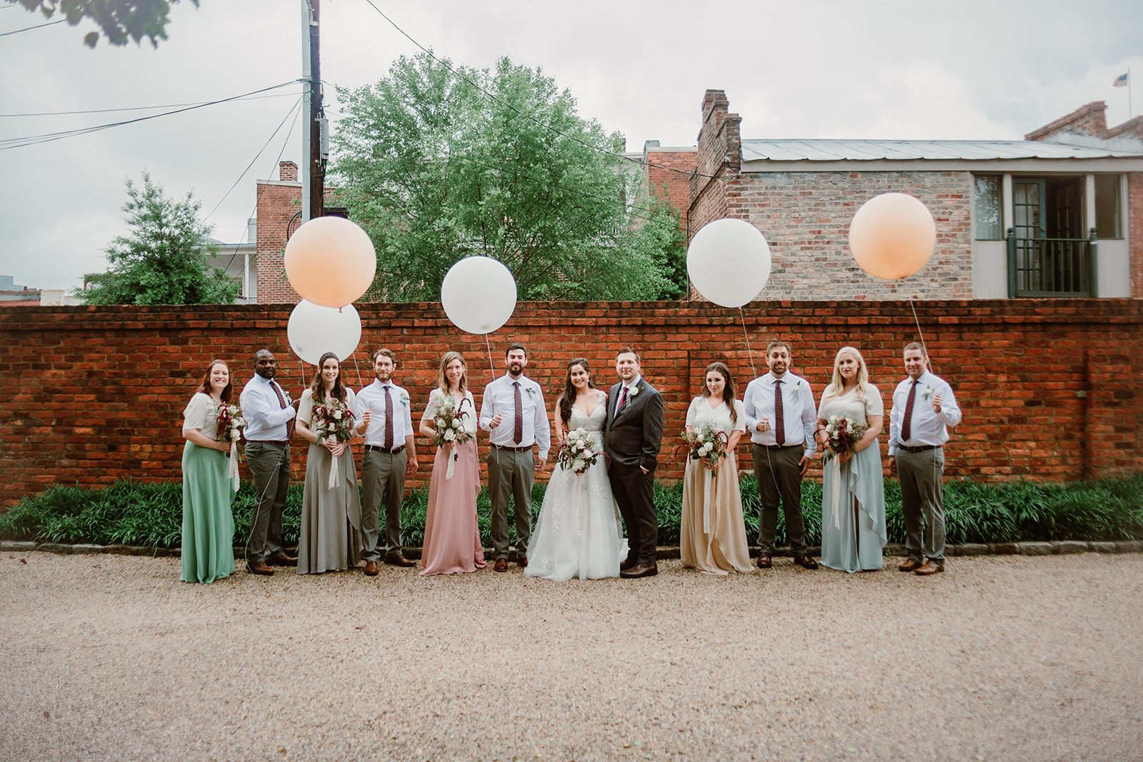 SarahMattozziPhotography-EmilyColin-LindenRowInnWedding-WeddingParty-13.jpg