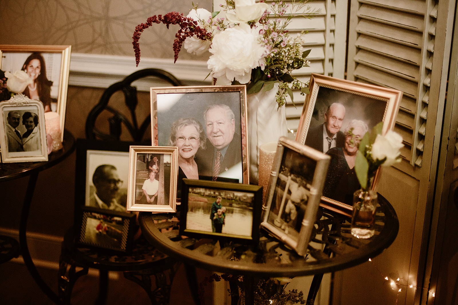 SarahMattozziPhotography-EmilyColin-LindenRowInnWedding-Reception-24.jpg