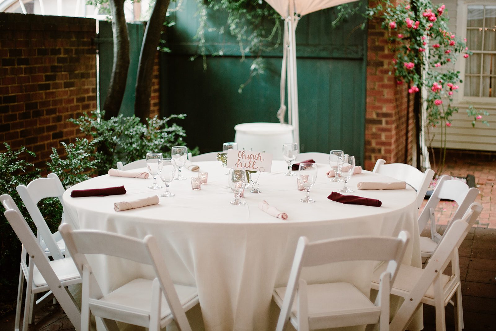 SarahMattozziPhotography-EmilyColin-LindenRowInnWedding-Reception-54.jpg