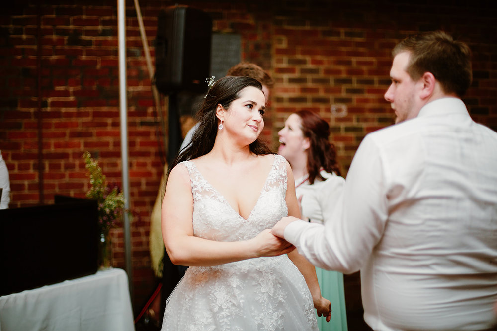 SarahMattozziPhotography-EmilyColin-LindenRowInnWedding-Reception-392.jpg