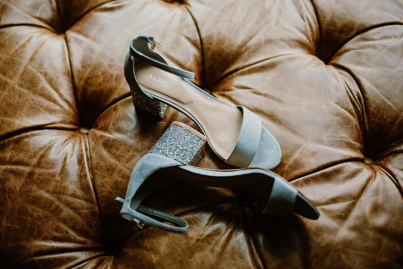  Light blue heels and bridal details. Bride and groom getting ready at the Phoenix Park Hotel, Washington D.C. Irish wedding with green and gold accents. Sarah Mattozzi Photography. 