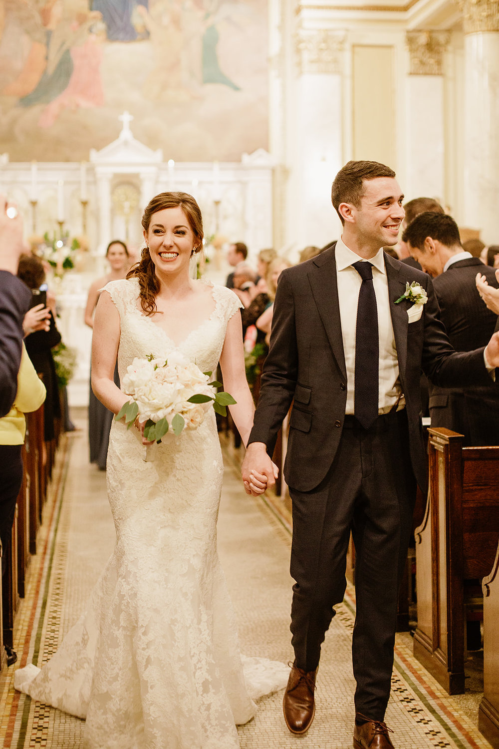  Wedding ceremony at Holy Rosary Church, Washington D.C. Irish wedding with green and gold accents. Sarah Mattozzi Photography. 