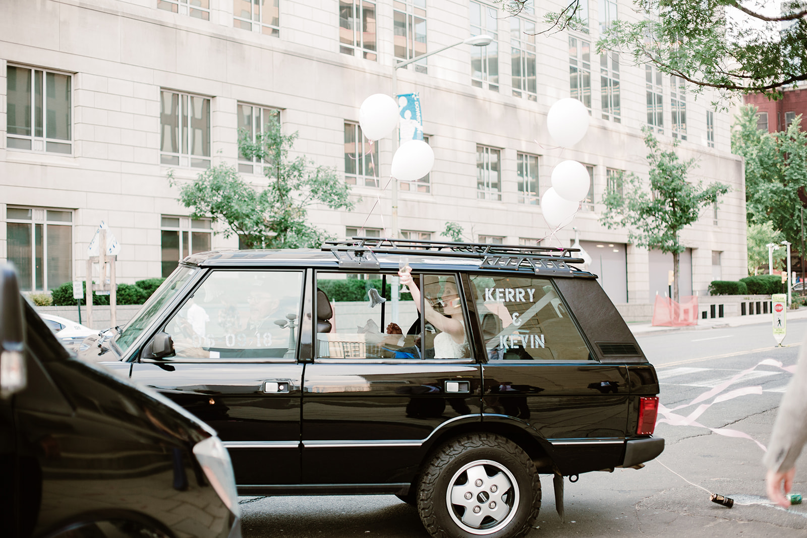  Wedding ceremony at Holy Rosary Church, Washington D.C. Irish wedding with green and gold accents. Sarah Mattozzi Photography. 