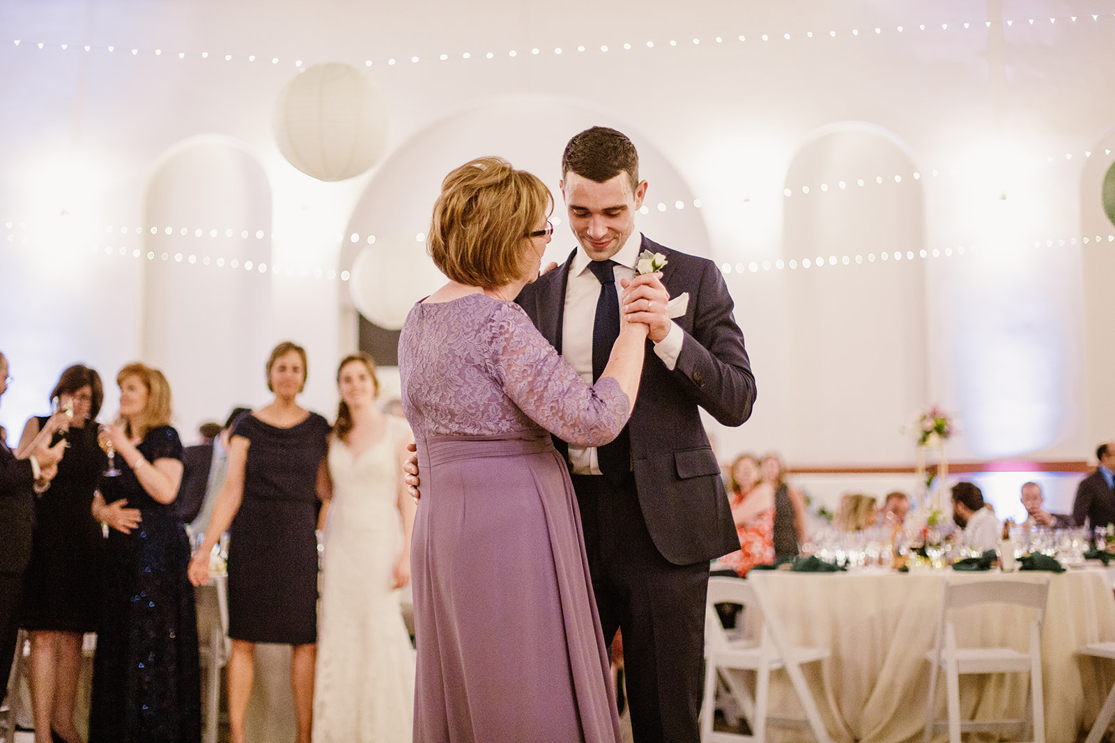  Wedding reception at Eastern Market in Washington D.C. Irish wedding with green and gold accents. Sarah Mattozzi Photography. 