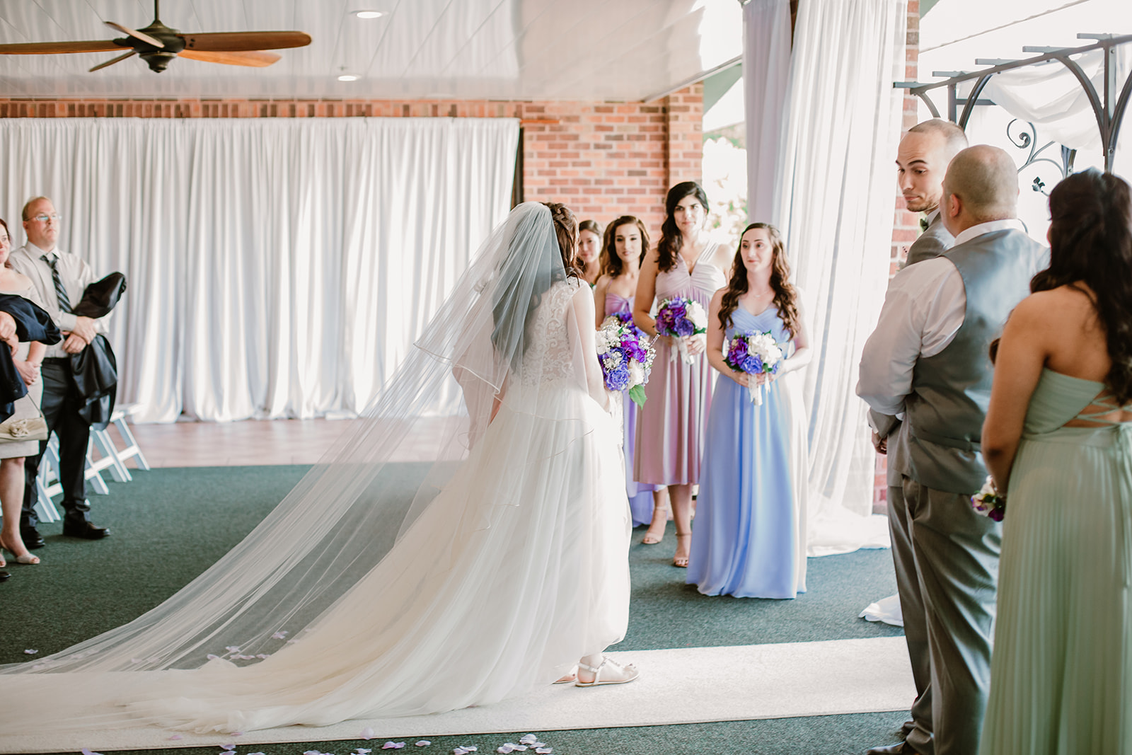 SarahMattozziPhotography-HarbourViewEvents-Ceremony-7.jpg