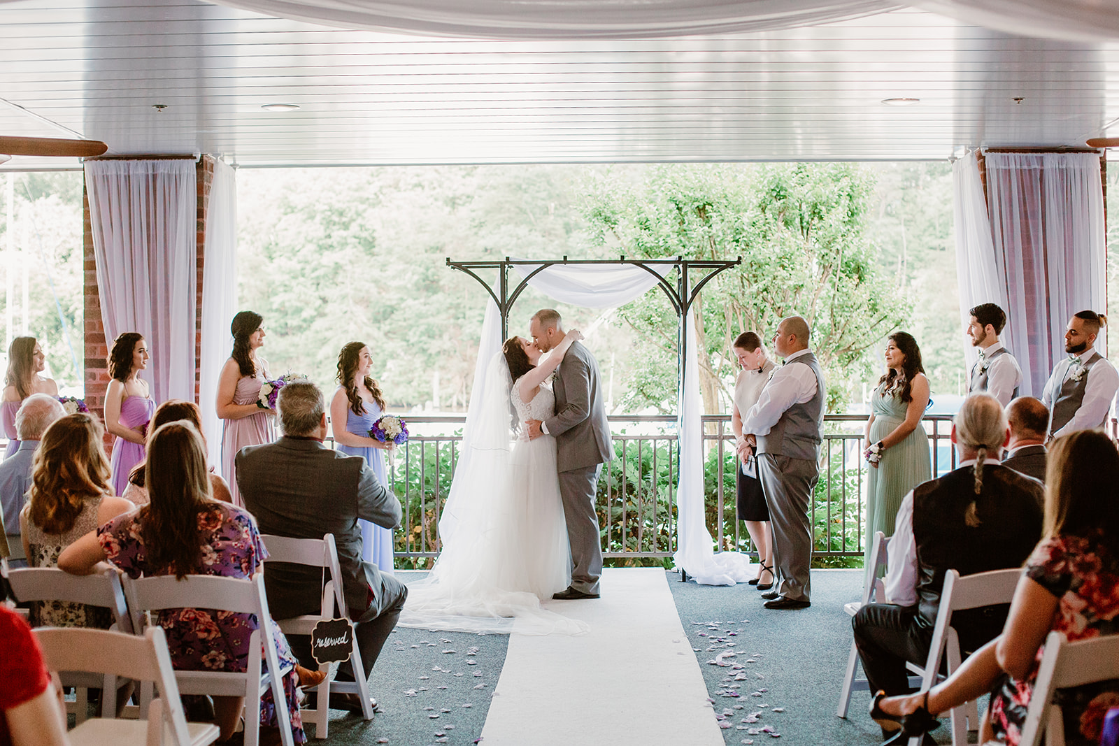 SarahMattozziPhotography-HarbourViewEvents-Ceremony-10.jpg