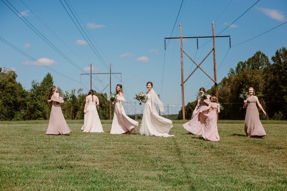  Bride with her bridesmaids | Intimate Wedding | Fredericksburg, VA | Sarah Mattozzi Photography 