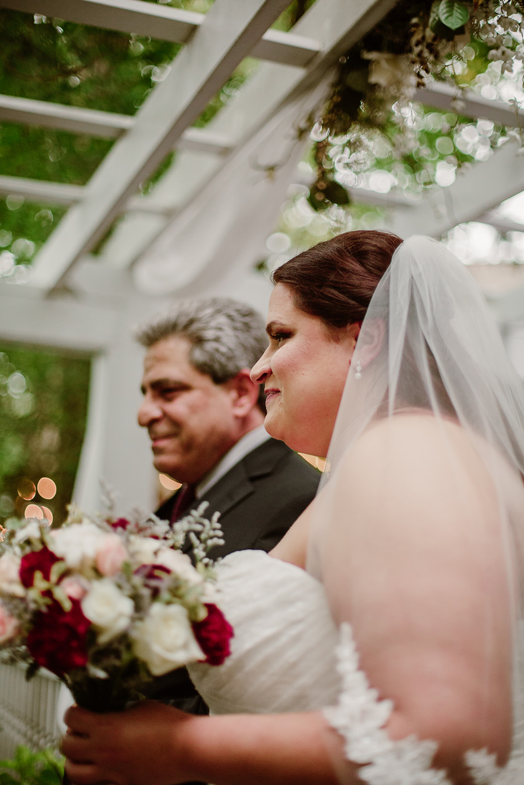 SarahMattozziPhotography-NicoleChris-GlenGardens-Ceremony-6.jpg