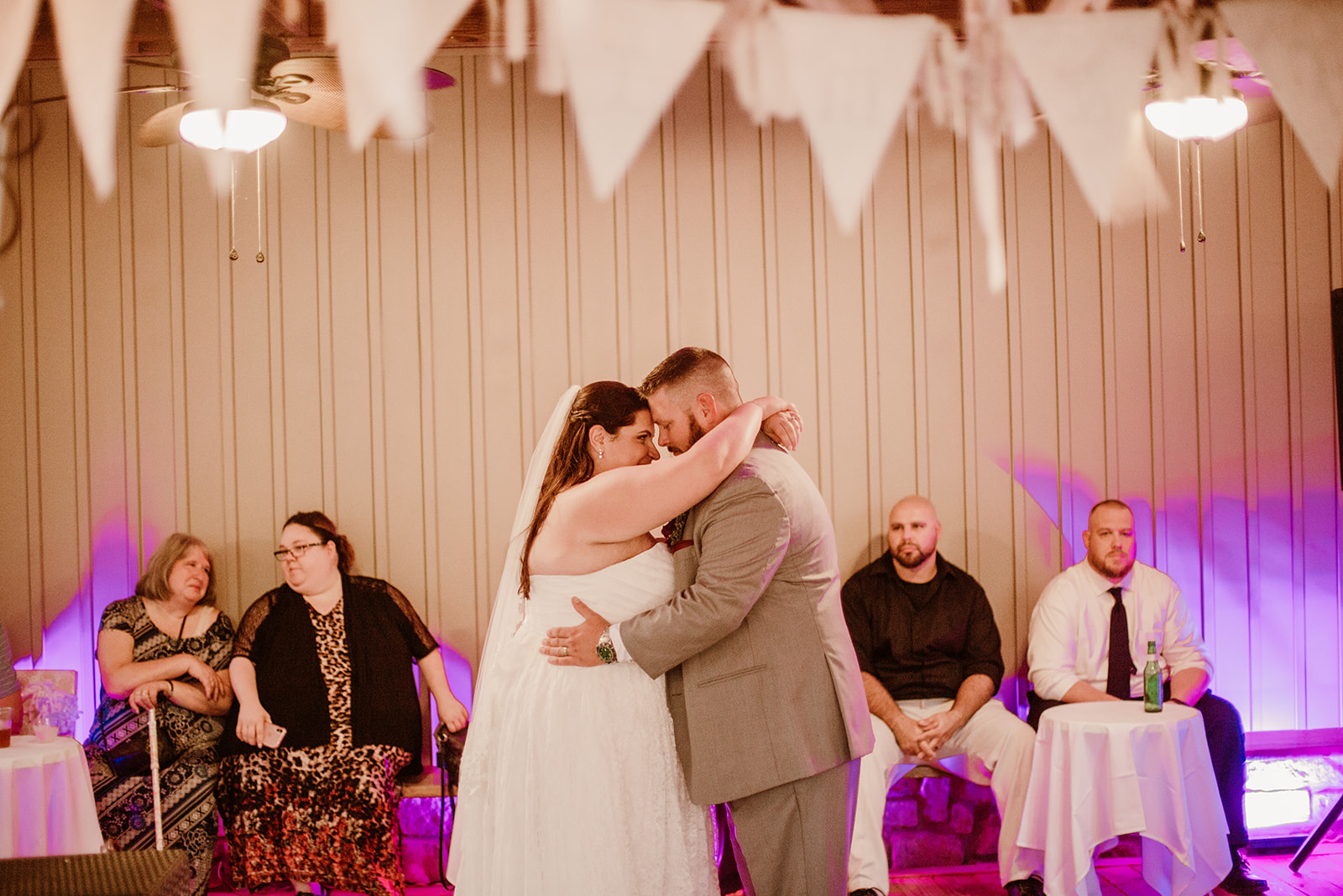 SarahMattozziPhotography-NicoleChris-GlenGardens-Reception-5.jpg