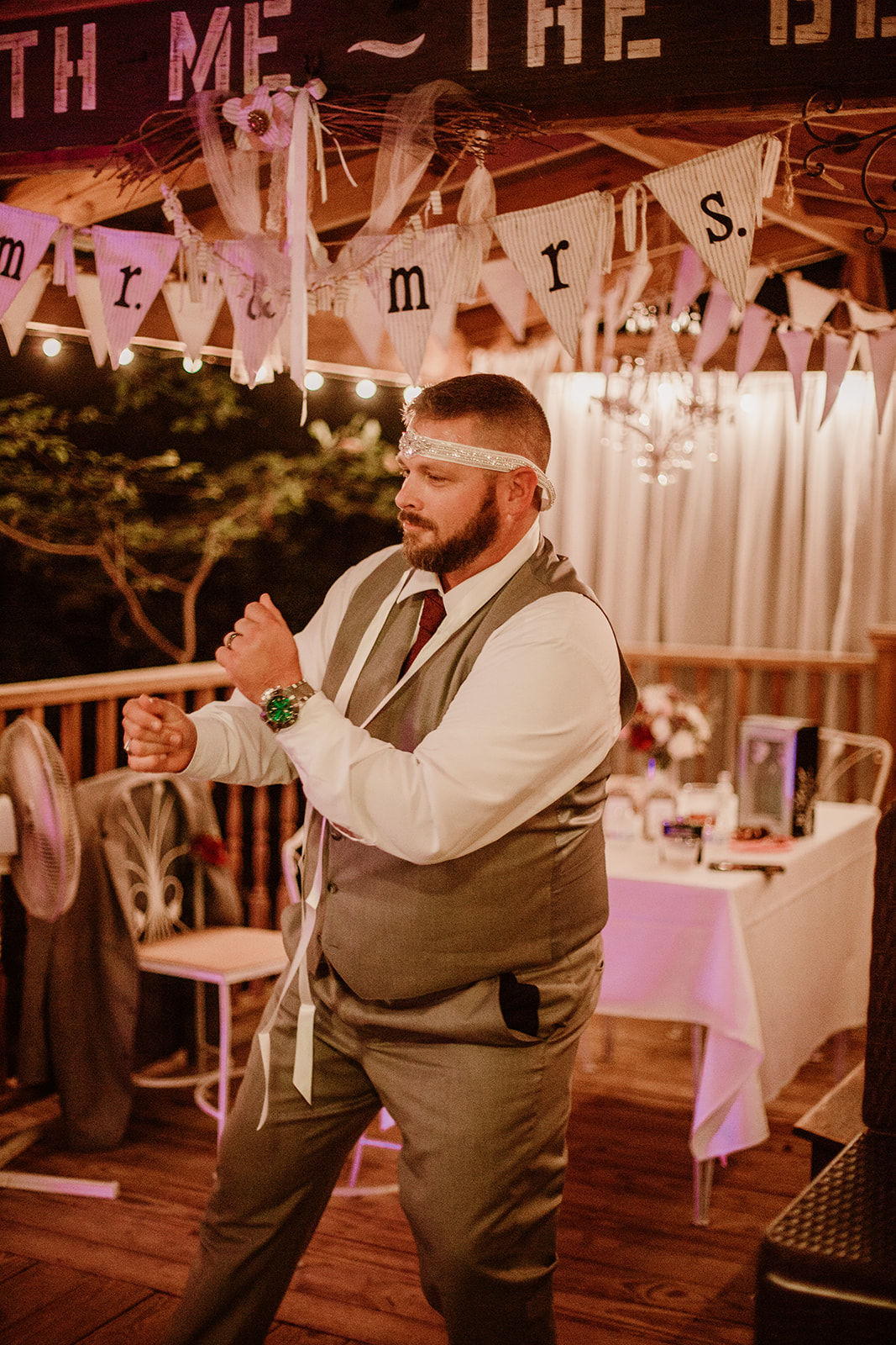 SarahMattozziPhotography-NicoleChris-GlenGardens-Reception-31.jpg