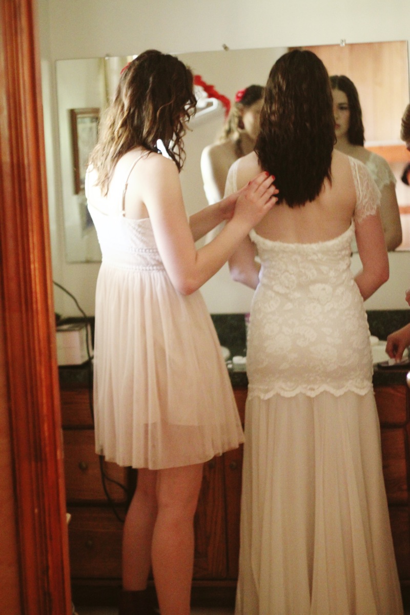 SarahMattozziPhotography-ShenandoahSpringsWedding-Virginia-17.jpg
