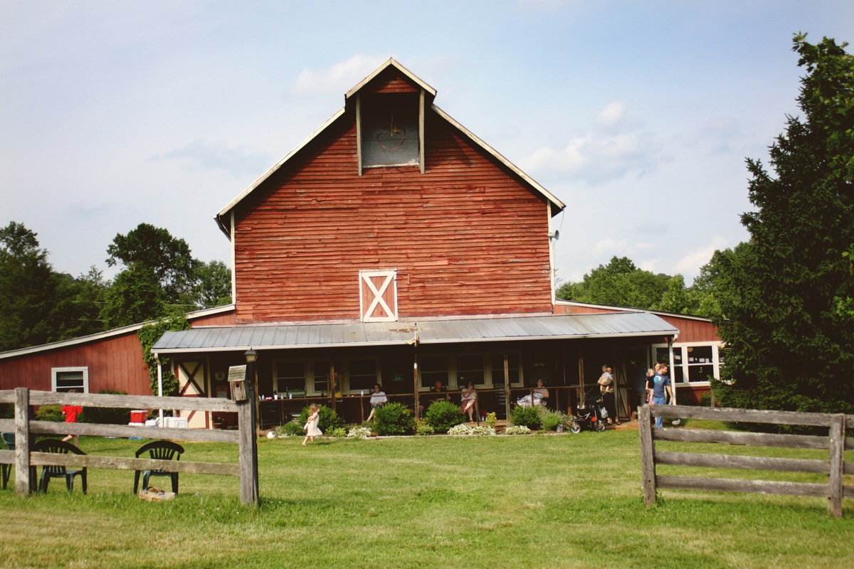 SarahMattozziPhotography-ShenandoahSpringsWedding-Virginia-119.jpg