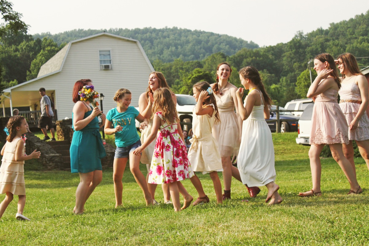 SarahMattozziPhotography-ShenandoahSpringsWedding-Virginia-123.jpg