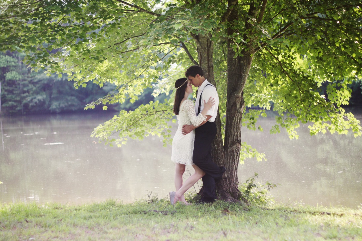SarahMattozziPhotography-ShenandoahSpringsWedding-Virginia-136.jpg