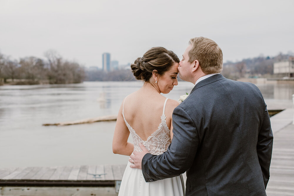  Wedding portraits at The Boathouse at Rockett’s Landing, Richmond, VA. 